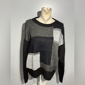 DKNY Women's Geometric Sweater - Black, Gray, and White